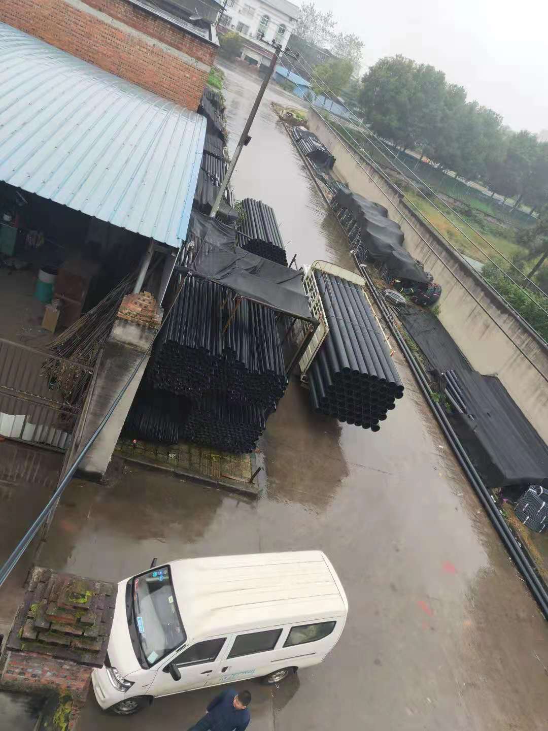 管材4